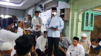 Lepas Kontingen DKI Jakarta ke Lomba STQ 2021, Anies Targetkan Juara Umum