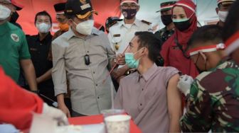 PTM Sudah Dimulai, Kabupaten Sambas Gelar Vaksinasi Massal untuk 2000 Pelajar SMP
