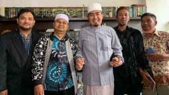 Ustaz Solmed dan Panitia Pengajian Cisewu Akhirnya Berdamai