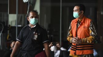Bandingkan Dengan Vonis Juliari, KPK Sebut Eks Penyidik Robin Tutupi Peran Azis Syamsuddin