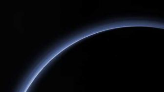 Waduh! Pluto Mulai Kehilangan Atmosfer