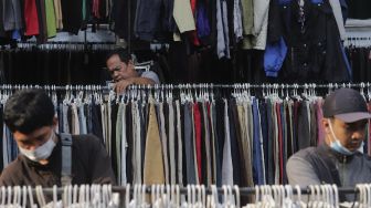 Fakta-fakta Bisnis Thrifting: Dibela Adian Napitupulu, Bakal Dibabat Kapolri