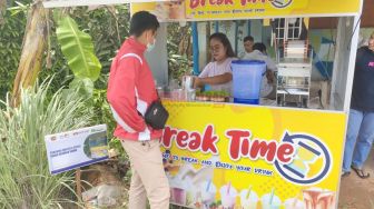 Jual Es Boba, Ibu Nani di Sungai Bundung Laut Manfaatkan Inkubasi Bisnis Pe