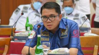 Arteria Dahlan Punya Hak Imunitas, Kasus Terkait Bahasa Sunda Tak Bisa Dipidana
