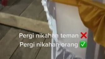 Modal Uang Rp 2 Ribu, Viral Pria Numpang Makan di Nikahan Orang Tak Dikenal