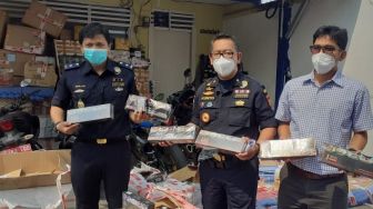 Bea Cukai Gagalkan Penyelundupan Ratusan Ribu Batang Rokok Ilegal di Pelabuhan Bakauheni