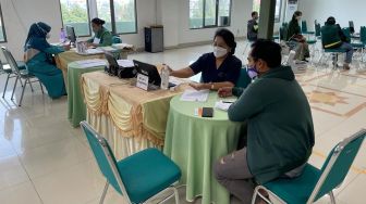 Info Vaksin Surabaya 22 Oktober 2021 di 10 Tempat, Ada Gerakan Vaksinasi Massal