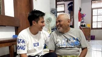 Baim Wong Temui Kakek Suhud Tak Kasih Duit, Keluarga Bersyukur