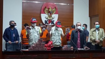 Pengusaha Penyuap Bupati Dodi Reza Alex Disidang 30 Desember