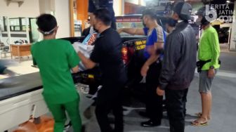 Tragis! Remaja Kediri Tewas di Jalan, Luka Sayat di Tubuh dan Kepala Diduga Dibunuh