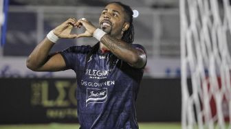 Persija Kalah, Andritany Tetap Puji Gol Spektakuler Carlos Fortes untuk Arema FC
