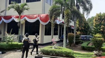 OTT KPK di Riau Ciduk 8 Orang, Termasuk Bupati Kuansing