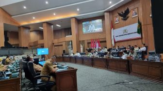 Anggota DPRD Kabupaten Bogor 'Pelesir' ke Bali, Pengamat: Tak Punya Hati dan Hamburkan Uang Rakyat