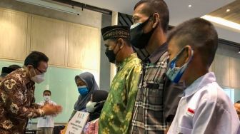 Ratusan Anak Kehilangan Orang Tua karena Covid-19, Baznas Yogyakarta Salurkan Bantuan