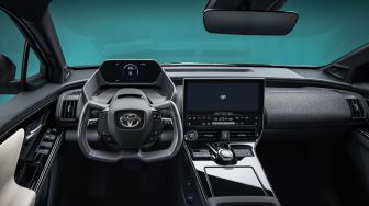Toyota Ajukan Paten Transmisi Manual untuk Disematkan ke Mobil Listrik