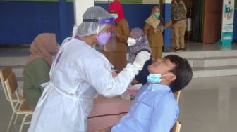 Sekolah-Sekolah di Jogja Belum Dapat Sosialisasi Swab Antigen Acak