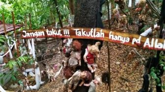 Bikin Merinding, Youtuber Ujang Bustomi Buka Museum Santet di Cirebon