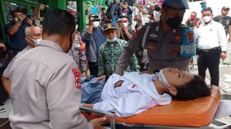 Usai Disuntik Vaksin Covid-19, Siswi SMAN 7 Bandar Lampung Pingsan