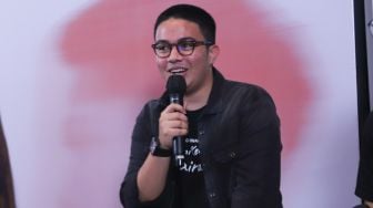 Jadi Sineas Muda, Bangganya Umay Shahab Produseri Film Dokumenter Rossa: Ini jadi Legacy