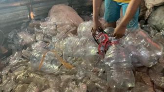Fasilitas Bank Sampah Diharapkan Mampu Ubah Kebiasaan Masyarakat Dalam Mengelola Sampah Secara Mandiri