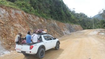 Dapat Info Jembatan di Kabupaten Yalimo Dibakar, Komandan Kodim 1702 Kirim Anggota ke TKP