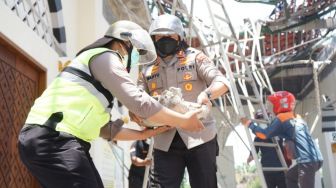 Anggota Polisi Bangun 13 Masjid di Yogyakarta, Dapat Penghargaan Kapolri