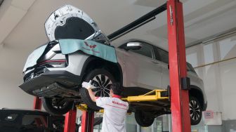 Dukung Kompetensi Autobody Repair, Wuling Jaring Siswa SMK Berprestasi