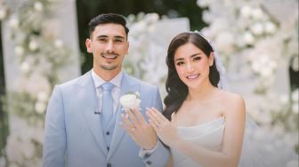 Celine Evangelista dan Stefan William Cerai, Jessica Iskandar - Vincent Verhaag Menikah