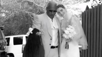 6 Potret Pernikahan Meadow Putri Paul Walker, Vin Diesel Dampingi Menuju Altar