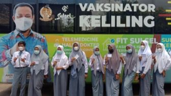 Libatkan 22 Sekolah, Vaksinator Keliling Pemprov Sulsel Layani 1.500 Pelajar di Jeneponto
