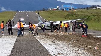 Pesawat Kargo Kecelakaan di Papua, Diduga Akibat Kabut Menyelimuti Bandara