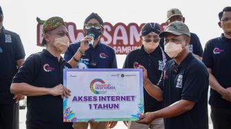 Sandiaga Uno Dongkrak UMKM Desa Wisata Dewi Sambi Tebing Breksi