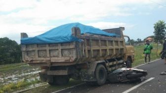 Mahasiswa Asal Dalung Tewas Setelah Motornya Oleng Lalu Tabrak Truk di Canggu