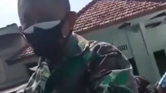 Viral Oknum Prajurit TNI Ancam Warga Karena Menolak Vaksinasi