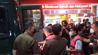 Syahril Japarin Deputi BP Batam Jadi Tersangka Dugaan Korupsi Perum Perindo