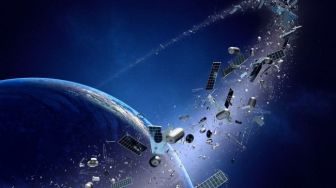 China Siapkan Satelit Militer untuk Pembersih Sampah Luar Angkasa