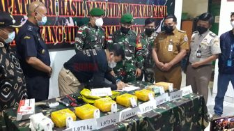 Sabu 8,169 Kilogram Diamankan Satgas Yonmek 643/WNS di Sajingan Kalimantan 