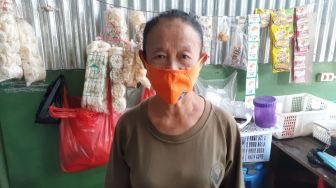 Foto Bareng hingga Janji Bebas Banjir, Nenek Rumiati Ngotot Minta Anies ke Cipinang Melayu