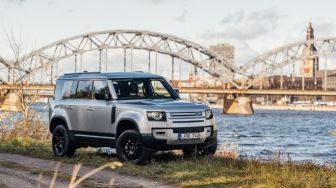Ini Harga Mobil Land Rover Terbaru dan Spesifikasinya!