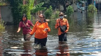 Banjir Sintang Terjang 12 Kecamatan, Korban Capai 21,874 Kepala Keluarga