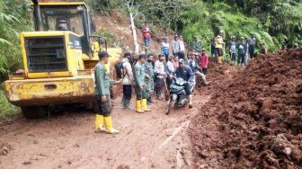Lagi, Longsor Kembali Timpa Wilayah Sukanagara Cianjur