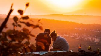 4 Tips Mempertahankan Hubungan Setelah Lama Memadu Kasih