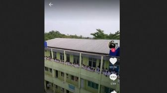 Niat Hati Prank Satu Pondok Pesantren, Pria Ini Malah Berujung Haru Sendiri