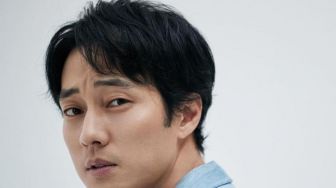 Potret Aktor Korea So Ji Sub, Makin Bersinar di Ultah ke-44 Tahun