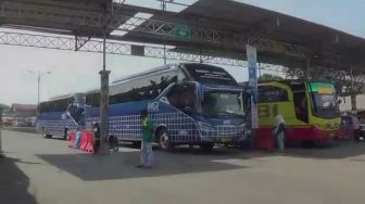 Awak Bus di Terminal Baranangsiang Tolak Syarat Test Antigen