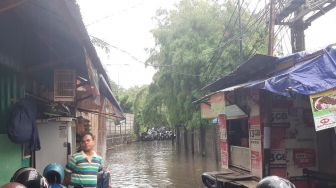 Genangan Air Banjir di Kemang, Sudin SDA Jaksel Kerahkan Dua Pompa Stasioner