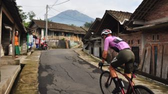 Seri ke-2 Tour de Borobudur 2021, 100 Pesepeda Berkompetisi di Jalur Nepal Van Java