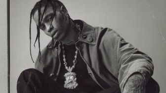 Travis Scott Bikin Heboh Cuma karena Pakai Kaos Slipknot