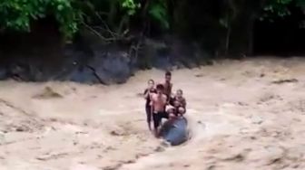 Banjir Bandang Terjang Pemandian Gunung Pandan Aceh Tamiang, 1 Hilang