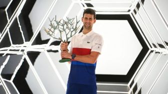 Kalahkan Medvedev, Novak Djokovic Juarai Paris Masters 2021